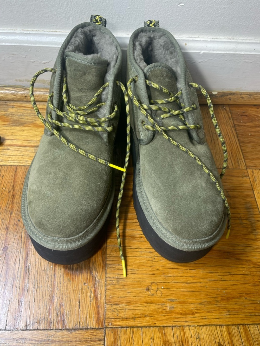 UGG NEUMEL HERITAGE 2” PLATFORM BURNT OLIVE SUEDE WOOL BOOTS WOMENS SIZE 11 - Picture 7 of 11